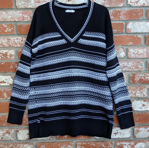 Vince. Oversized V-Neck Striped Sweater Size XS - Picture 11 of 13